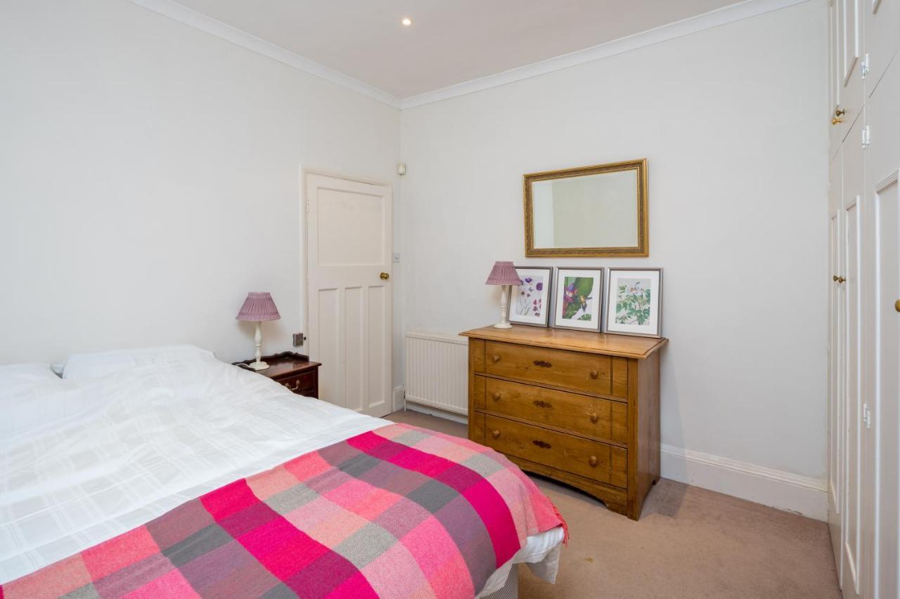 Charming 2Br Flat With Patio In Hammersmith Лондон Екстер'єр фото