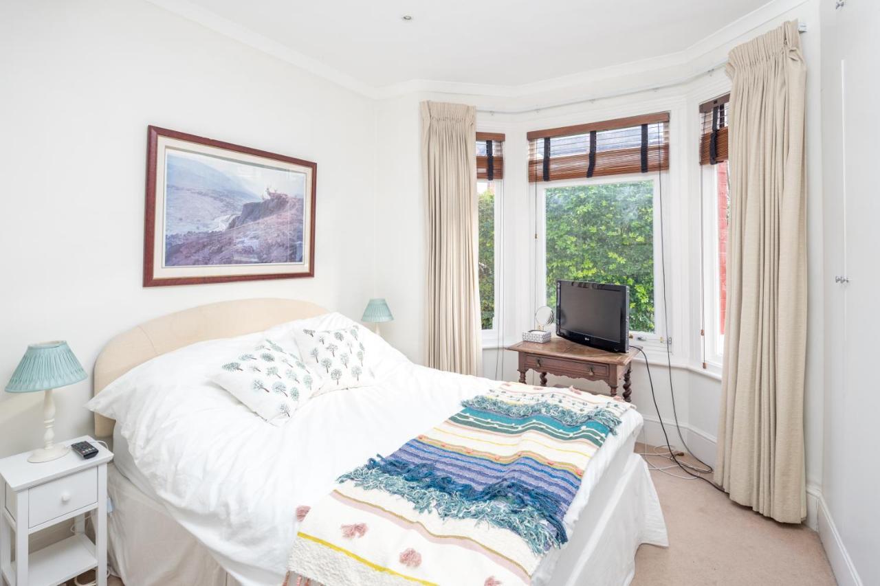 Charming 2Br Flat With Patio In Hammersmith Лондон Екстер'єр фото