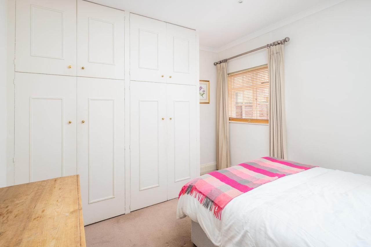 Charming 2Br Flat With Patio In Hammersmith Лондон Екстер'єр фото